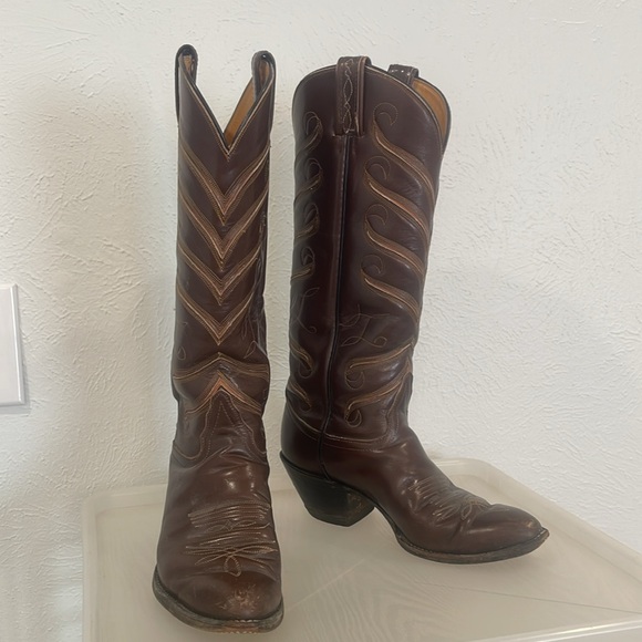Brown Leather Cowboy Boots - Picture 3 of 9
